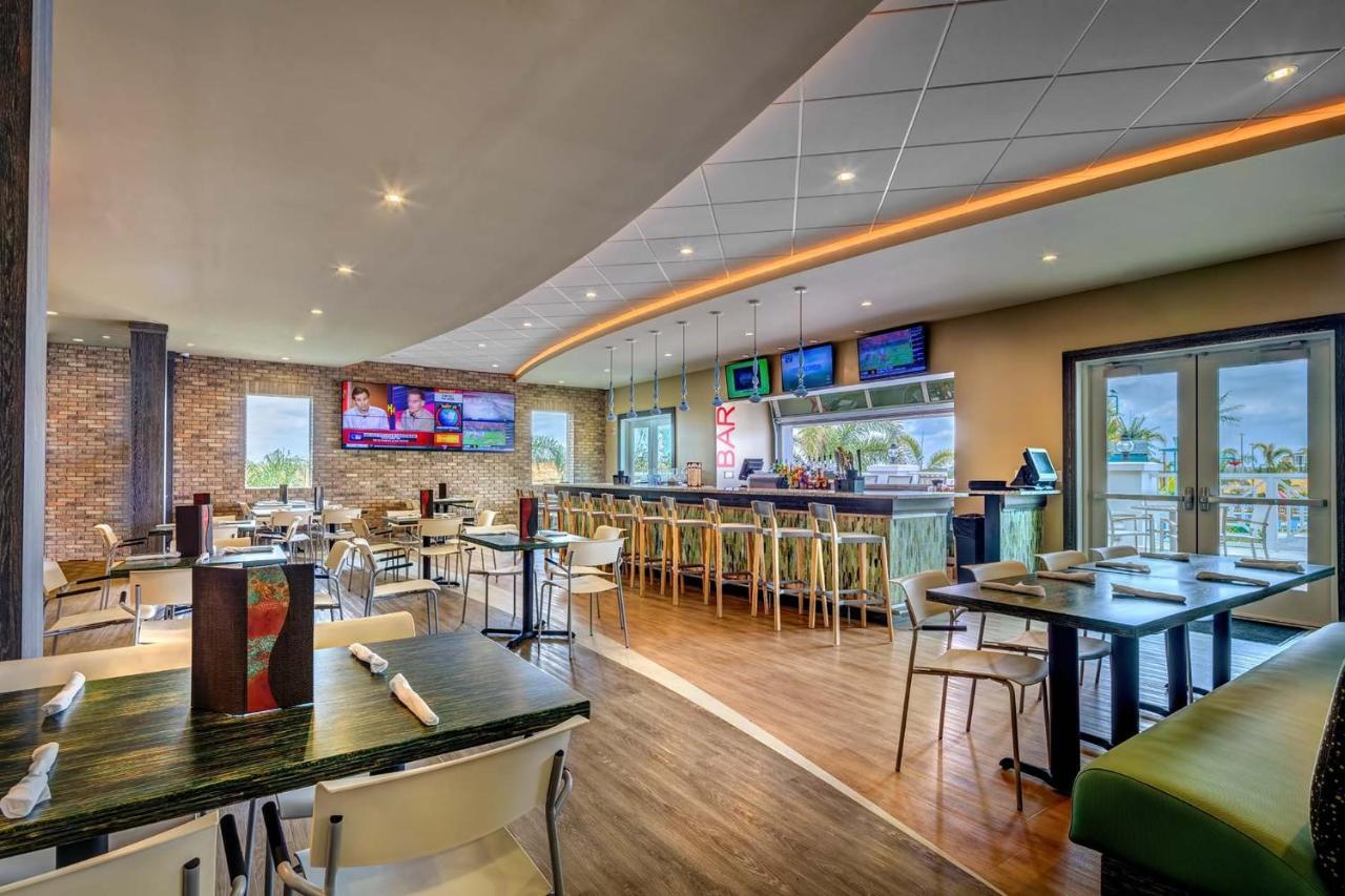 Exquisite Home With Media Room & Games Near Disney By Rentyl - 7600M オーランド エクステリア 写真
