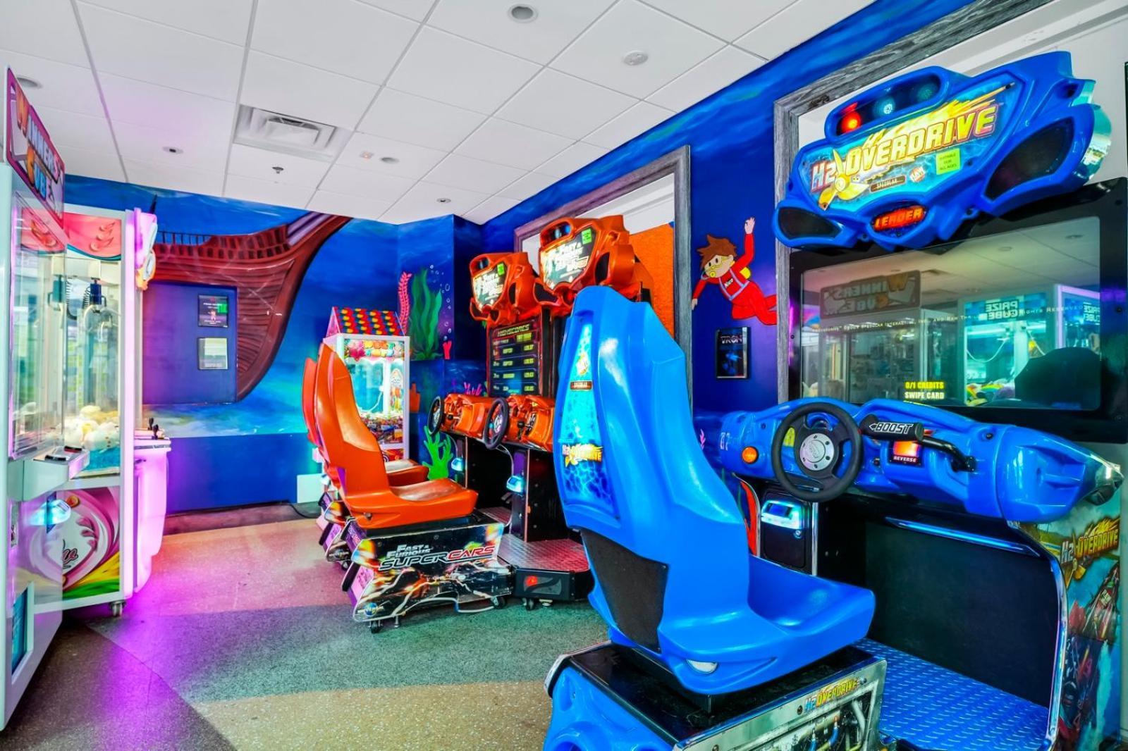 Exquisite Home With Media Room & Games Near Disney By Rentyl - 7600M オーランド エクステリア 写真