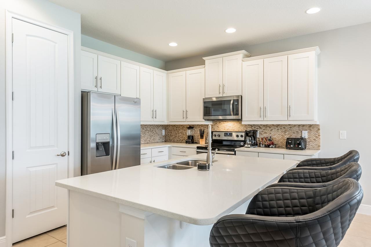 Exquisite Home With Media Room & Games Near Disney By Rentyl - 7600M オーランド エクステリア 写真